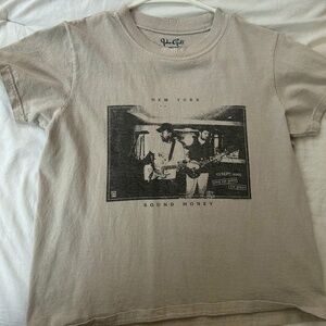 brandy melville new york graphic tee